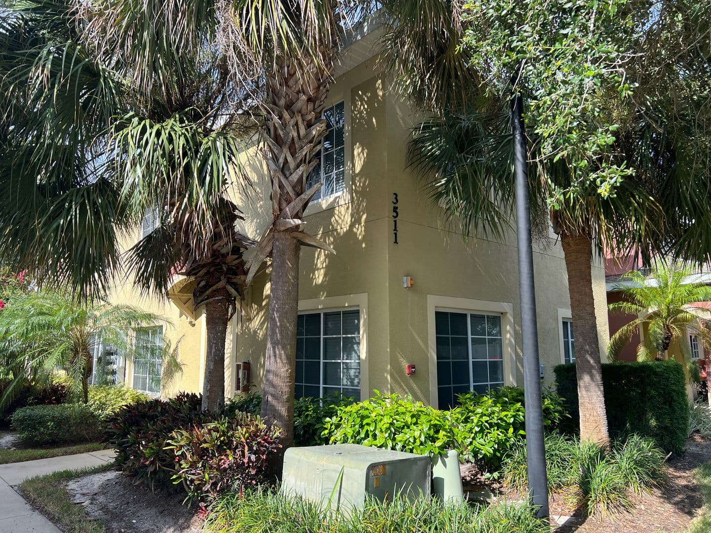 Bradenton House: 3511 45th Terrace W