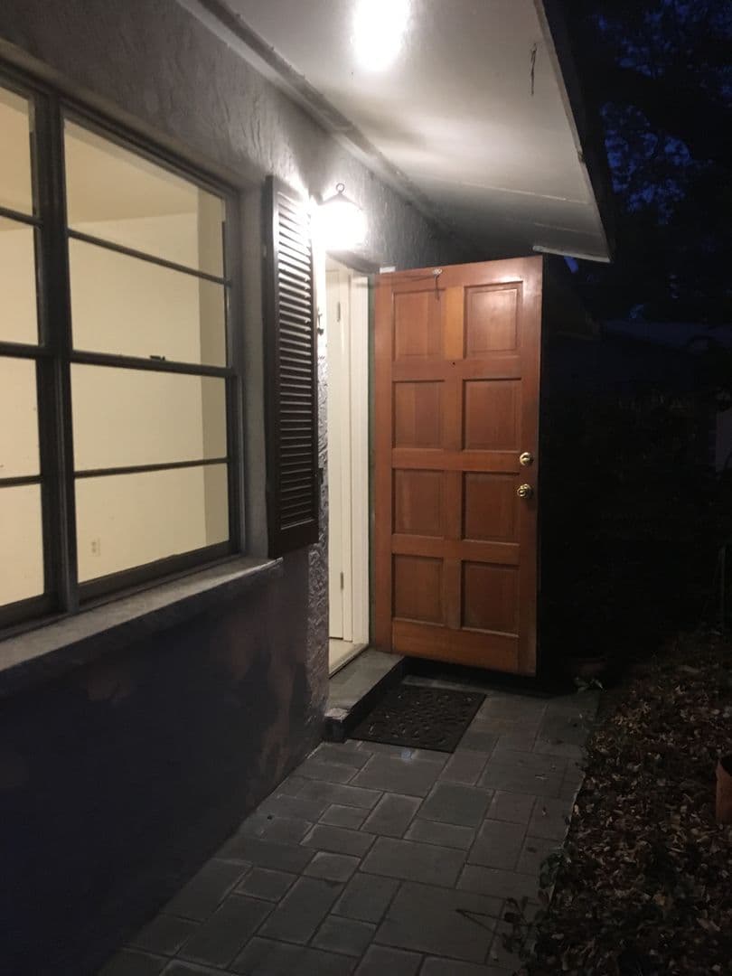Sarasota House: 5045 Brookmeade Drive
