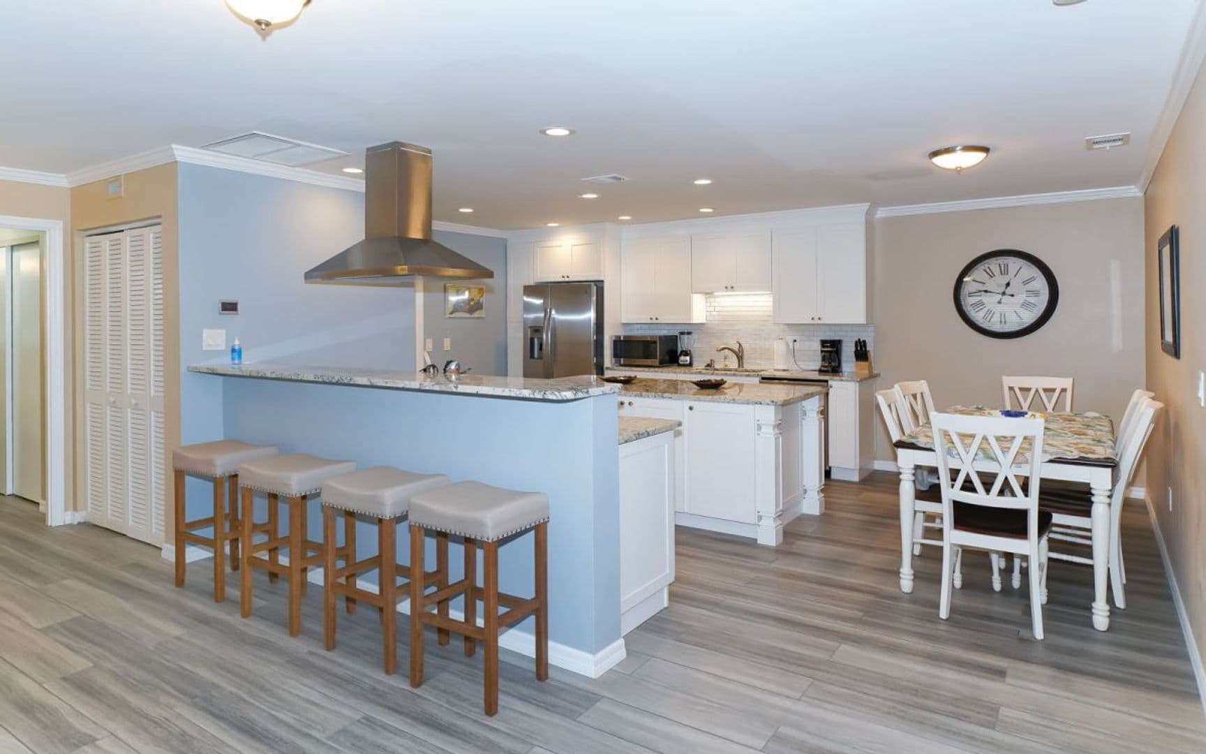 Bradenton Condo: 3301 Vivienda Blvd
