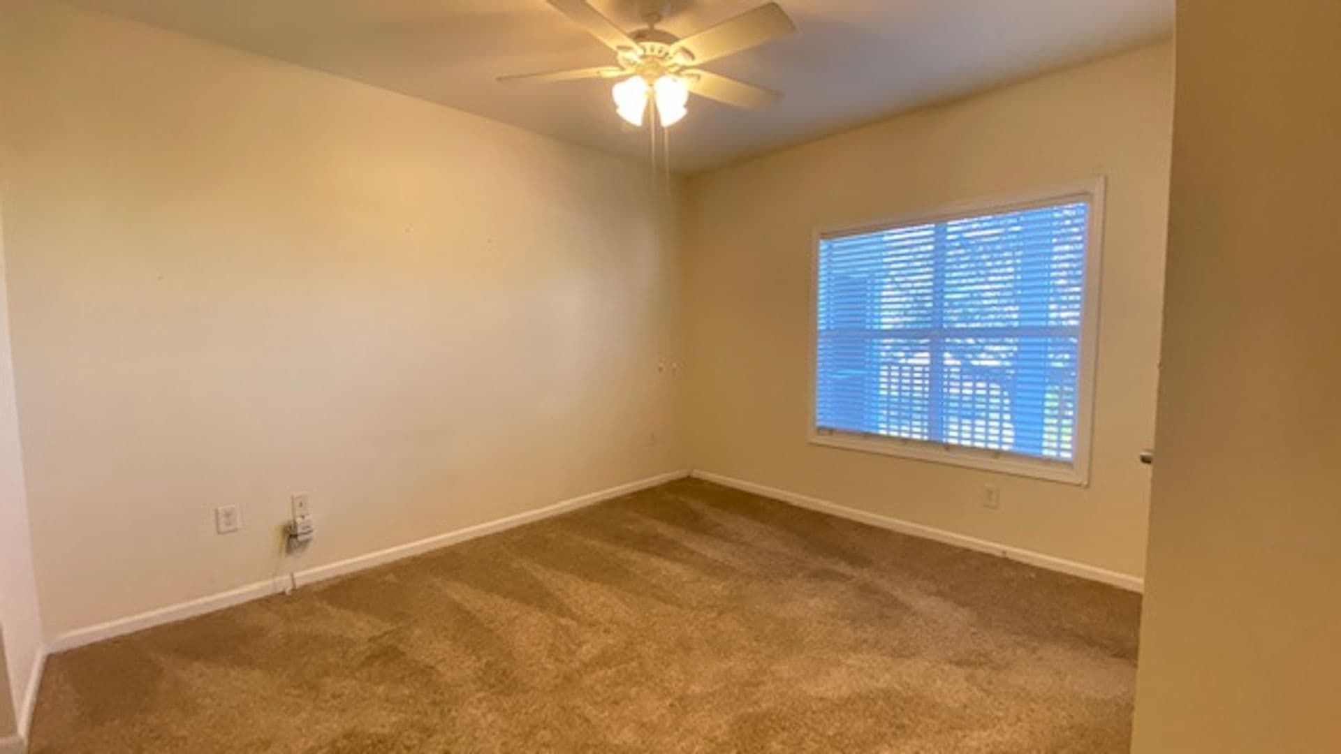 Bradenton House: 4802 51st St W Unit 1015 - 1015 PALMS OF CORTEZ
