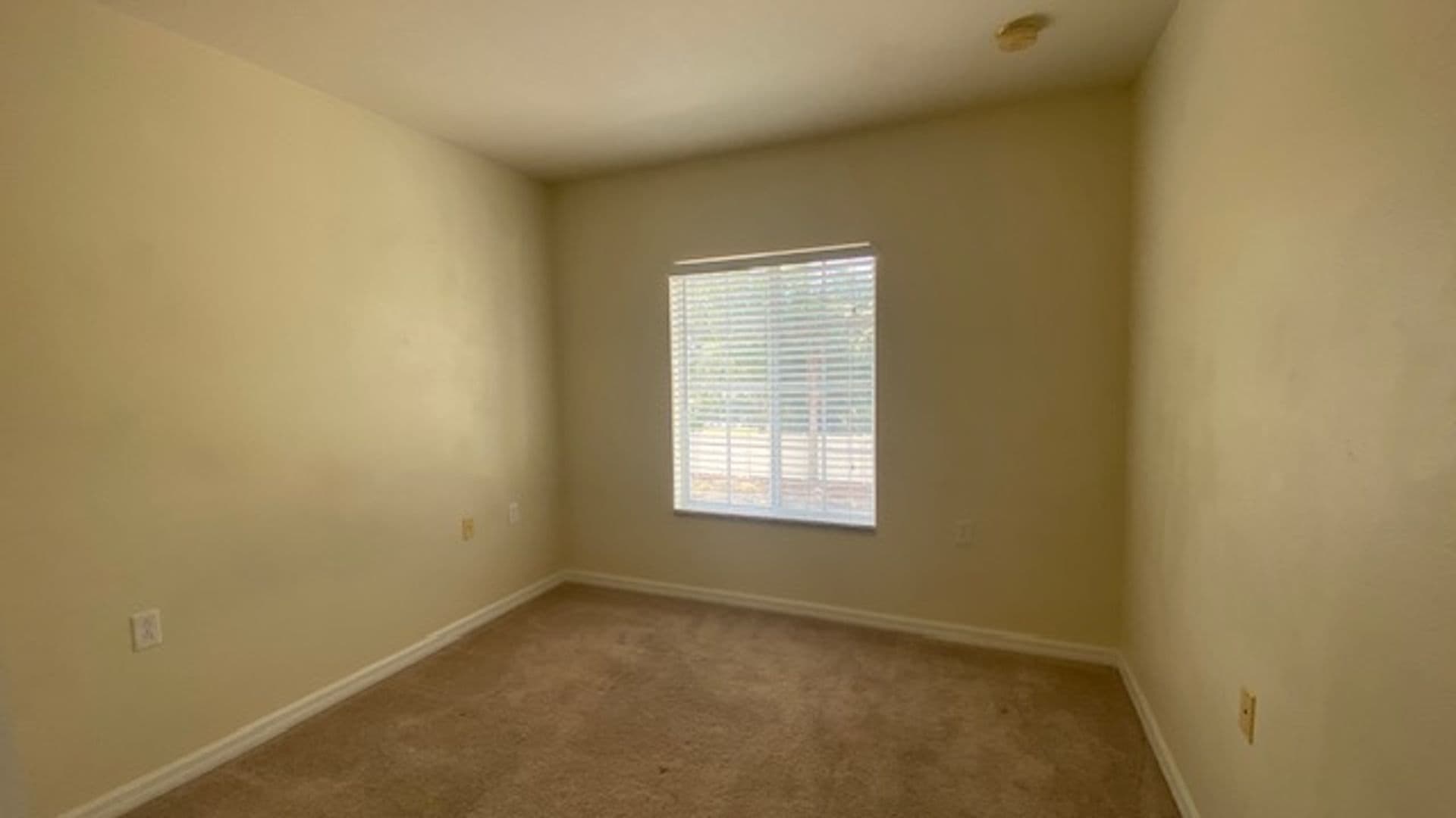 Bradenton House: 3701 45th Terrace W  - 3701 Lakeside Village #102