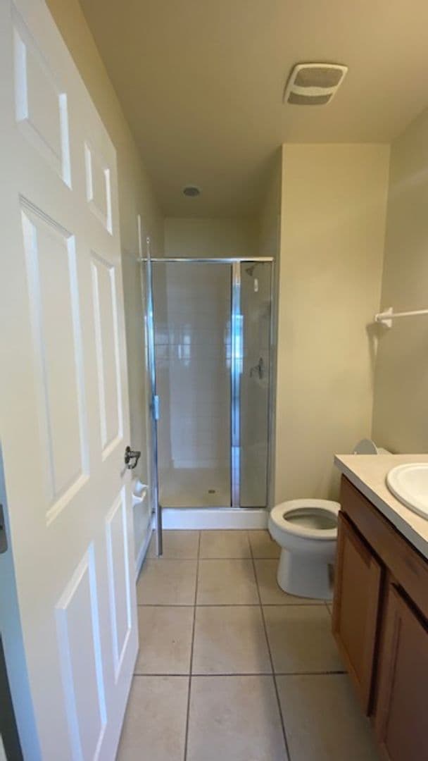 Bradenton House: 3701 45th Terrace W  - 3701 Lakeside Village #102