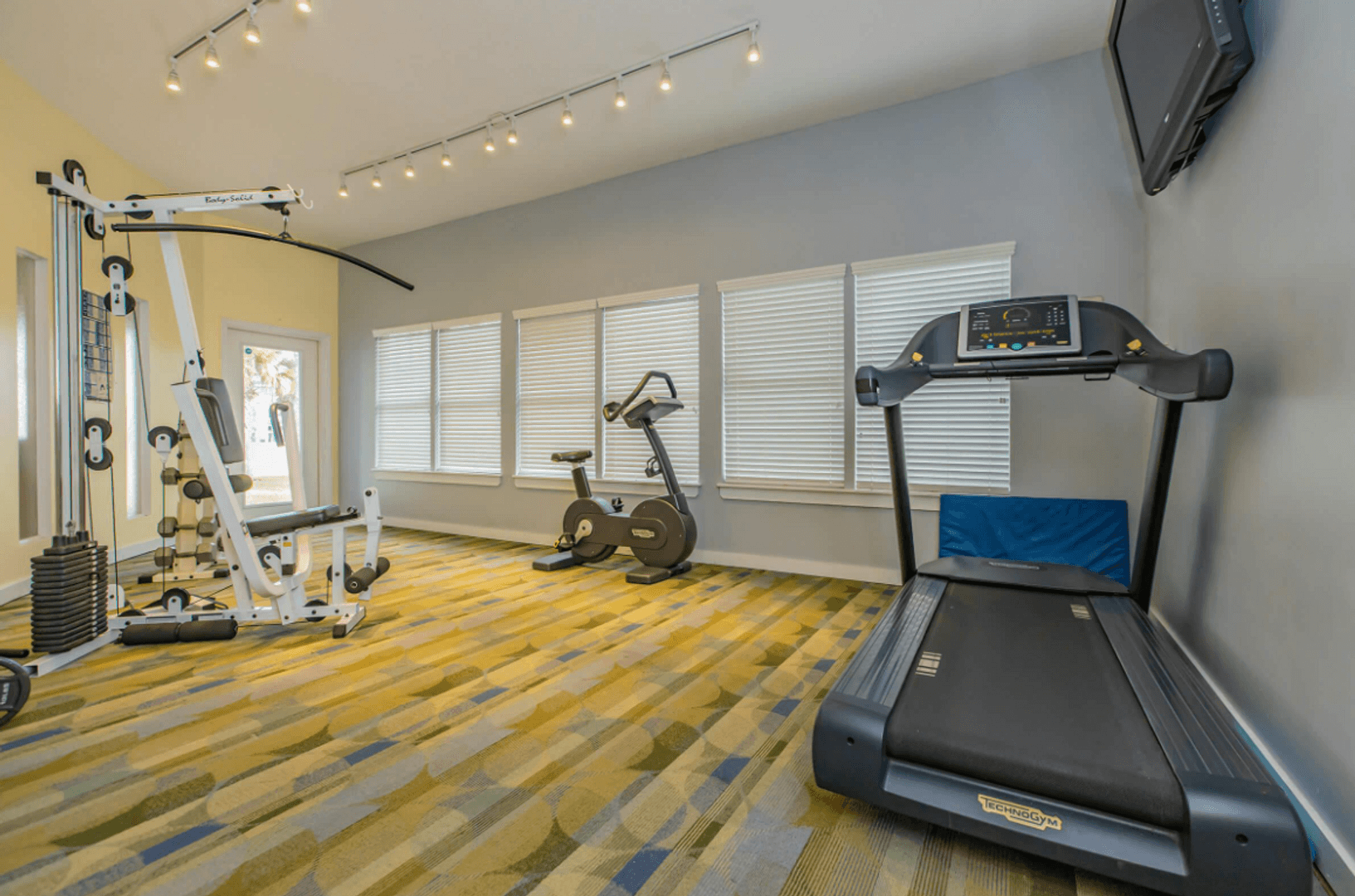 Jacksonville Apartment: 2760 Mayport Road