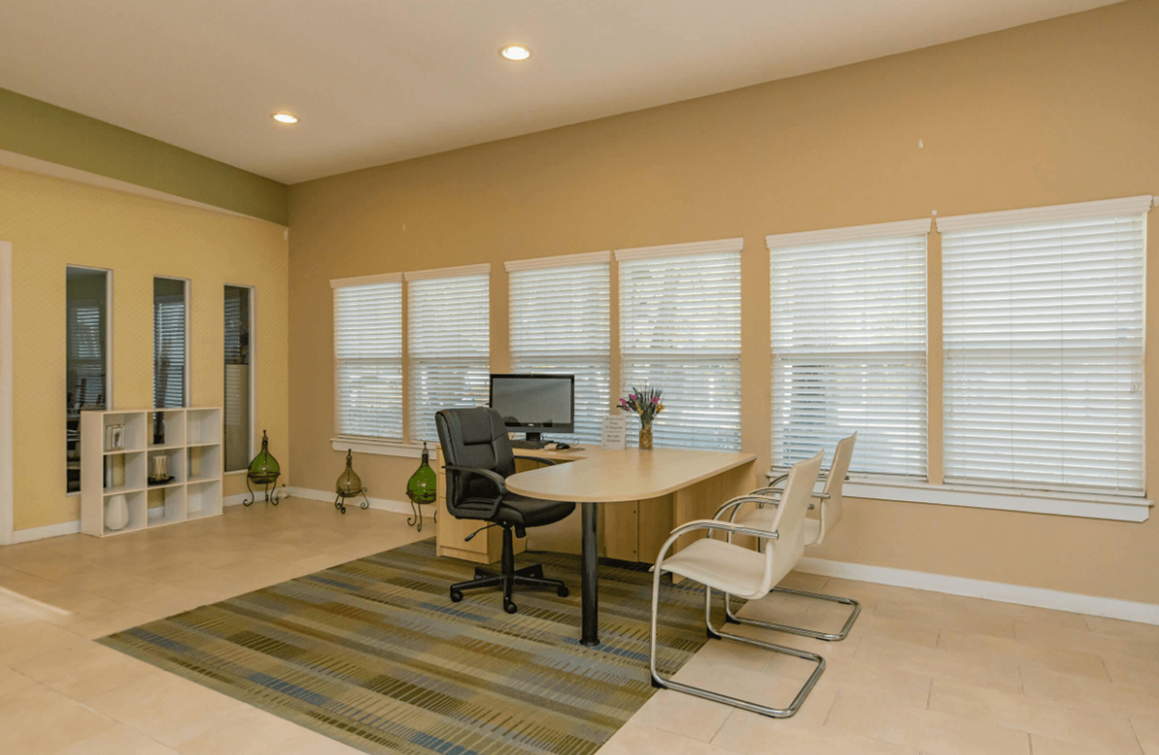 Jacksonville Apartment: 2760 Mayport Road