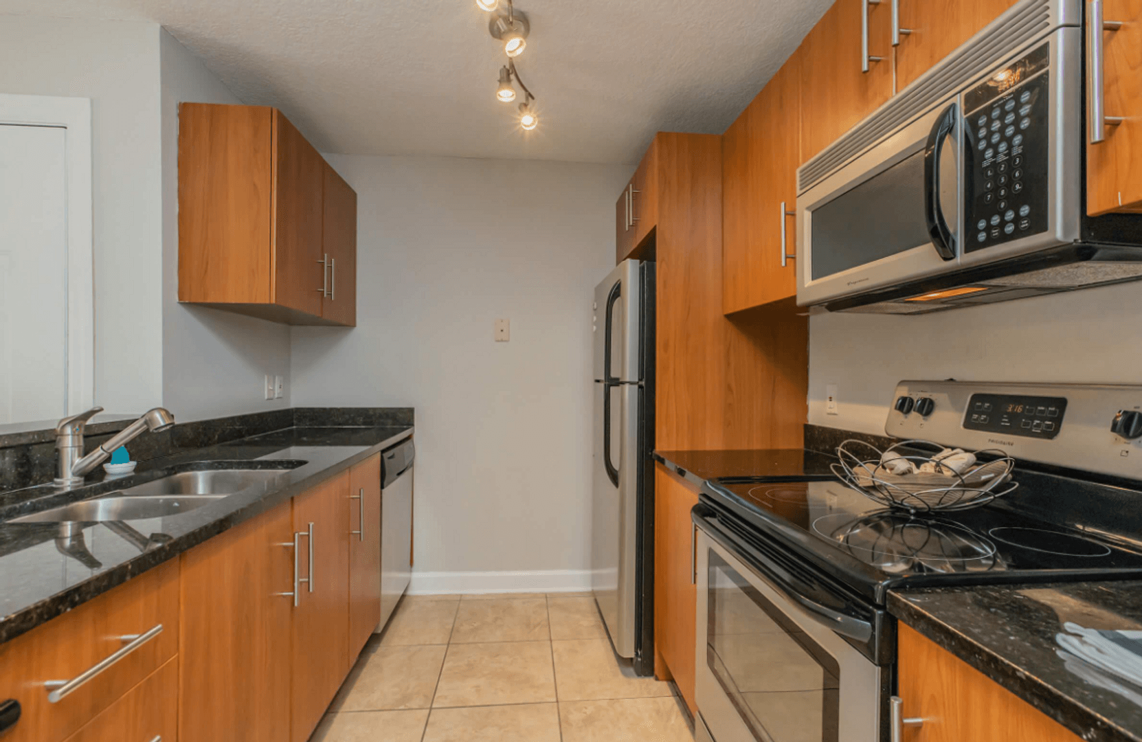 Jacksonville Apartment: 2760 Mayport Road