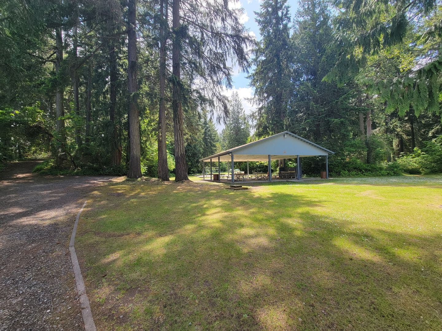 Yelm House: 18420 Rampart CT SE
