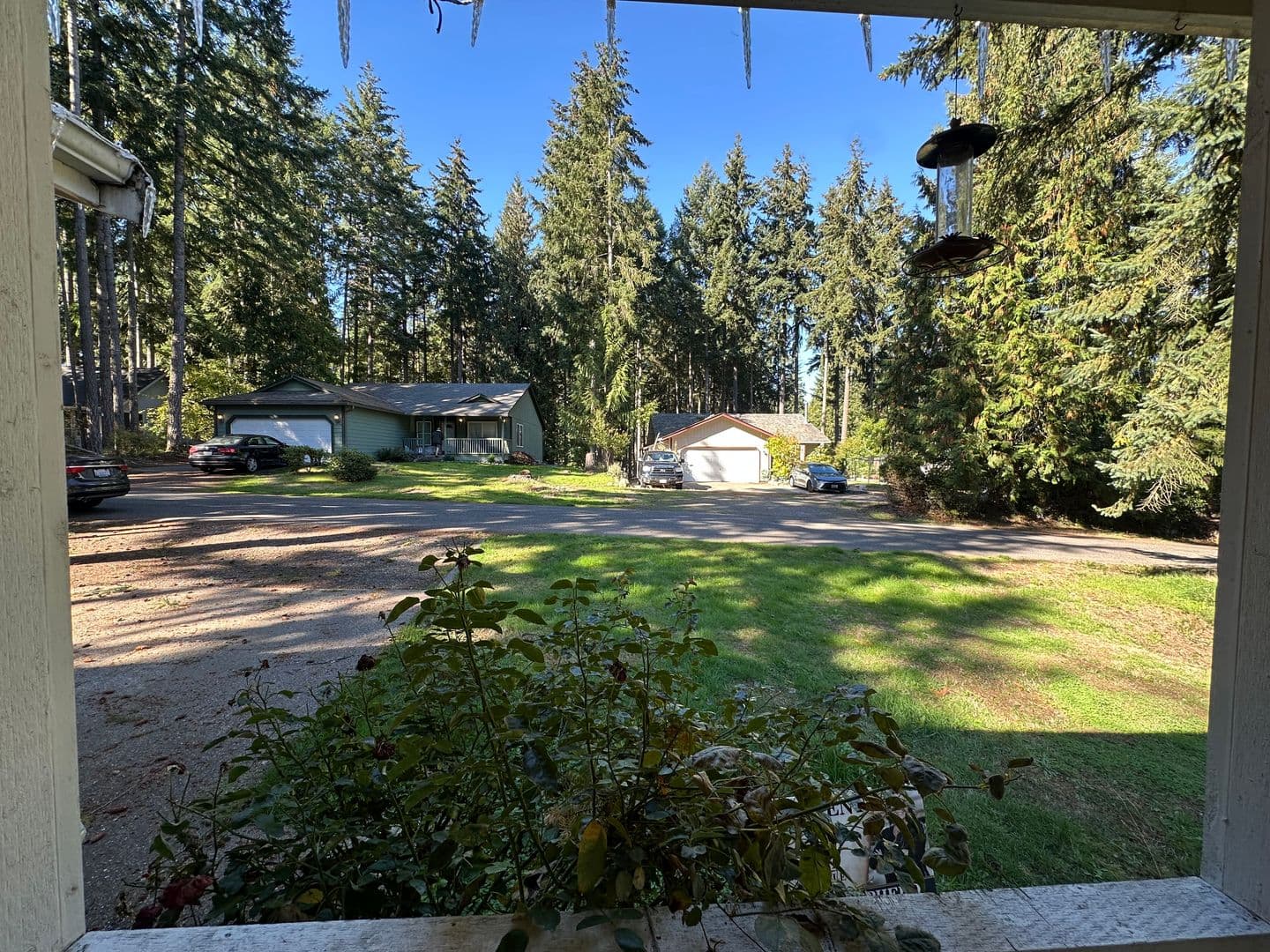 Yelm House: 18420 Rampart CT SE