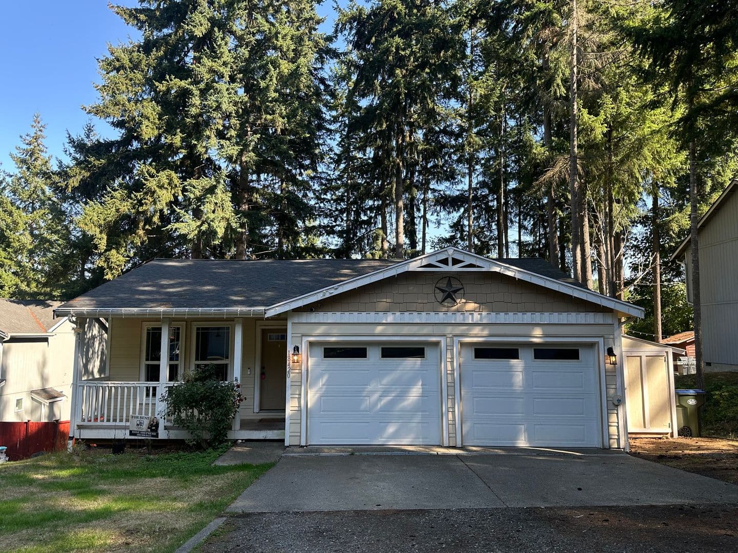 Yelm House: 18420 Rampart CT SE