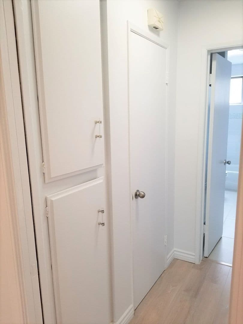 west hollywood Apartment: 7607 Norton Ave