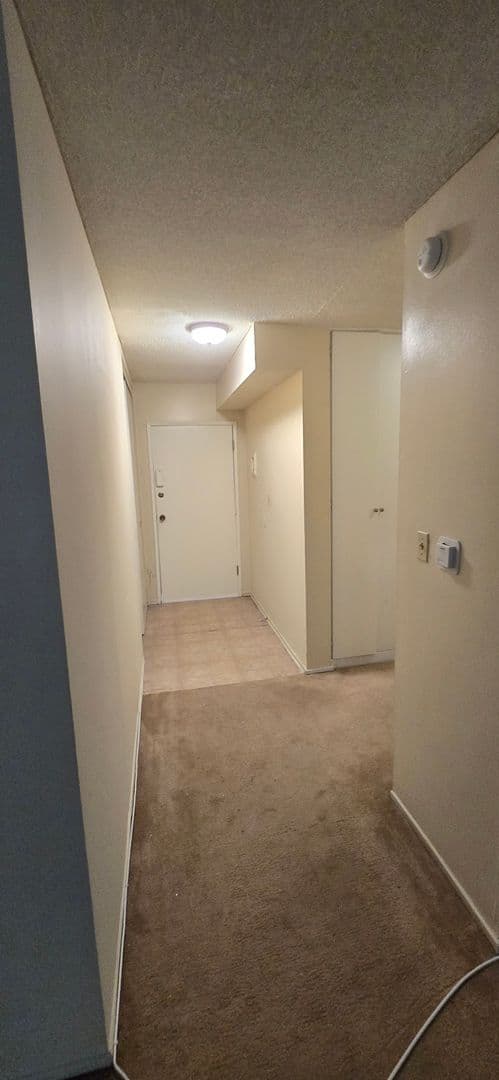 Los Angeles Apartment: 848 S. Holt Avenue