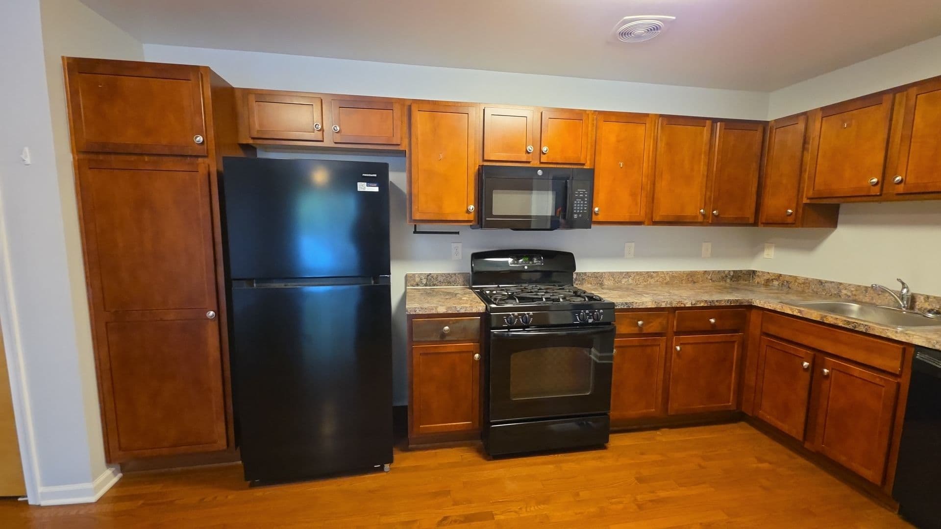 Easton Apartment: North 11th Street