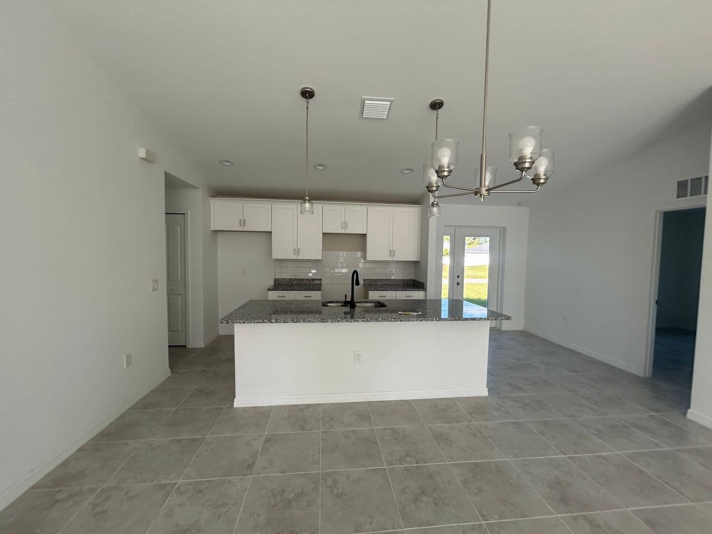 Cape Coral House: 3705 NE 12 Place C