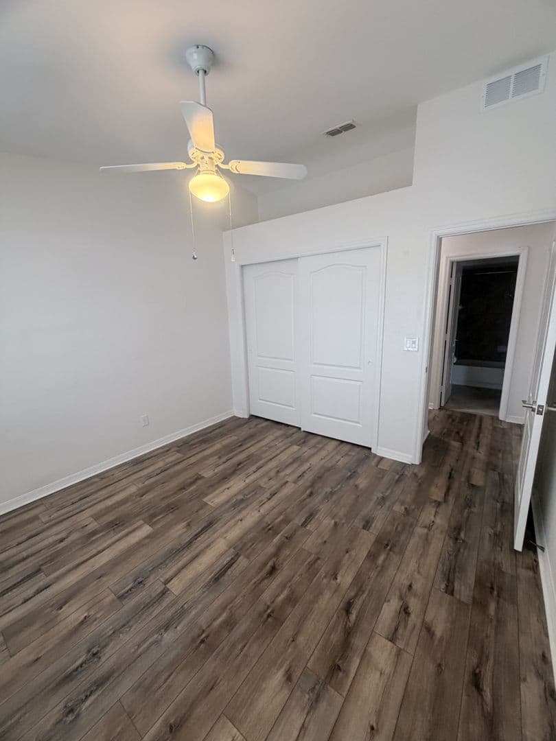 Fort Myers House: 13205 Whitehaven Ln #1608