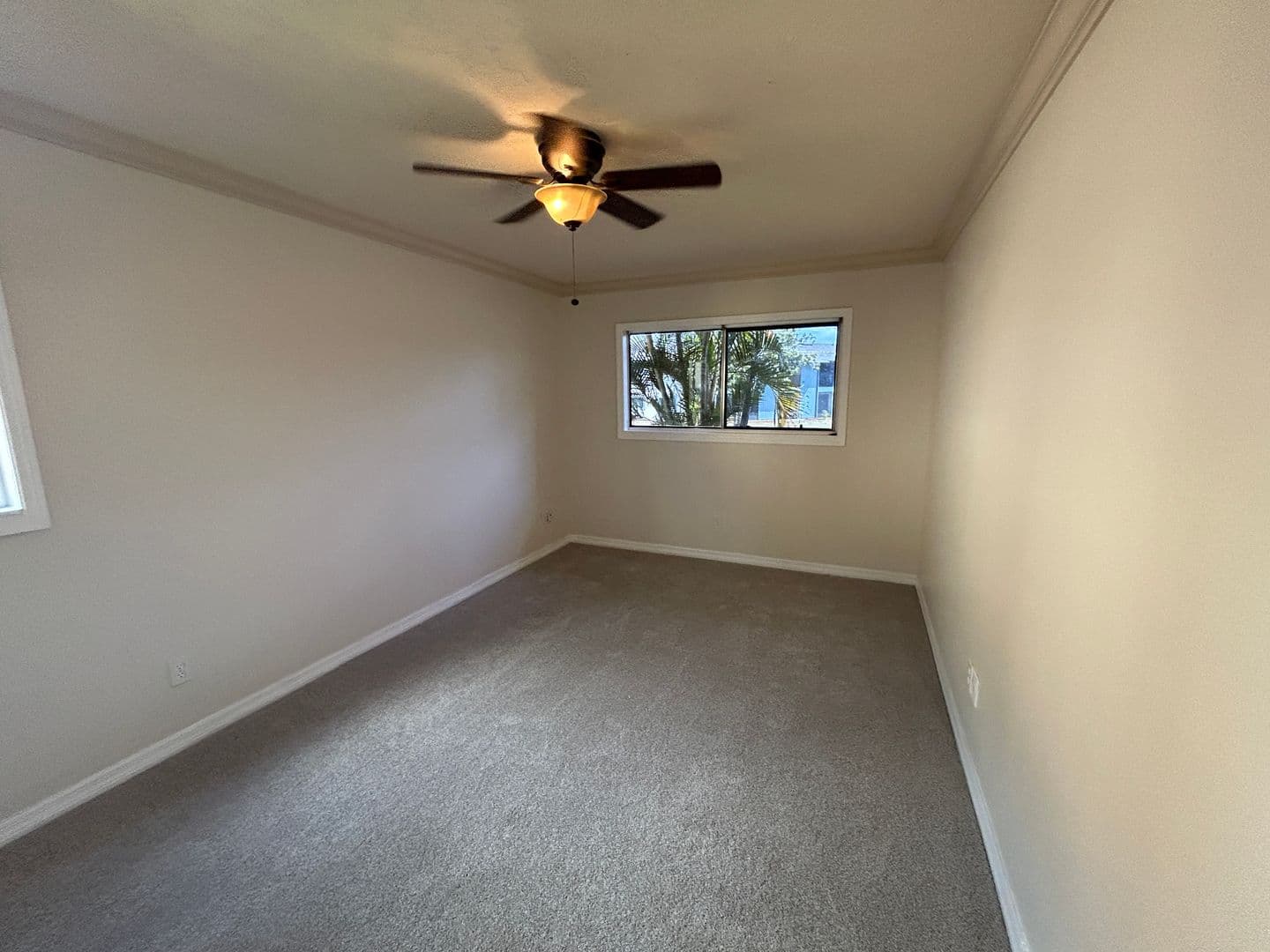 Fort Myers House: 6494 Royal Woods Dr 2