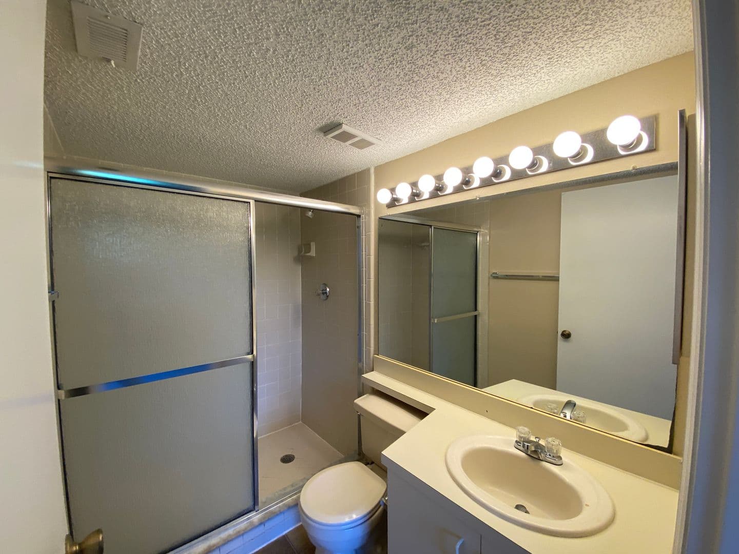 Fort Myers Apartment: 13525 Eagle Ridge Dr #634