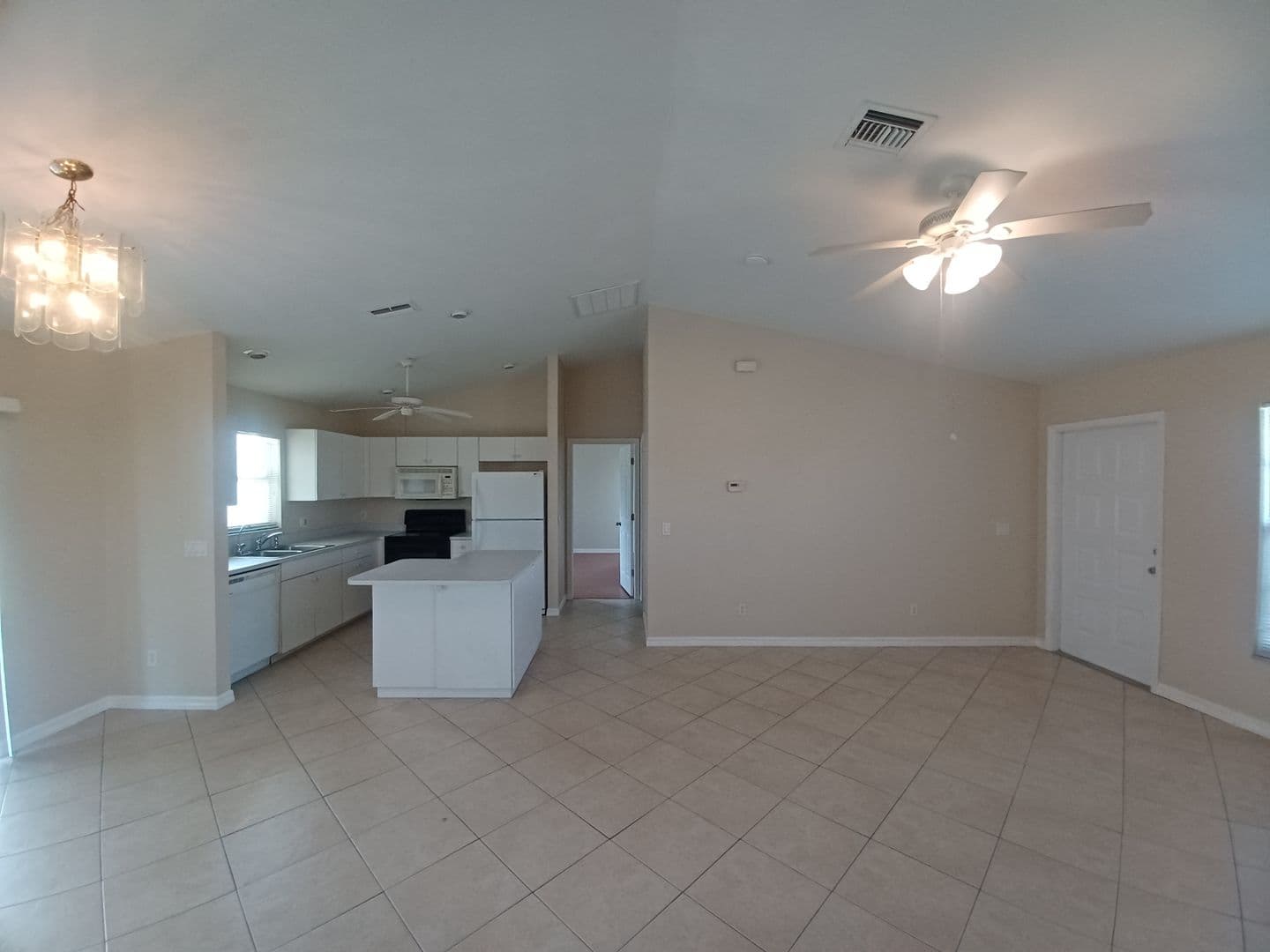 Cape Coral House: 17 NE 16th Pl