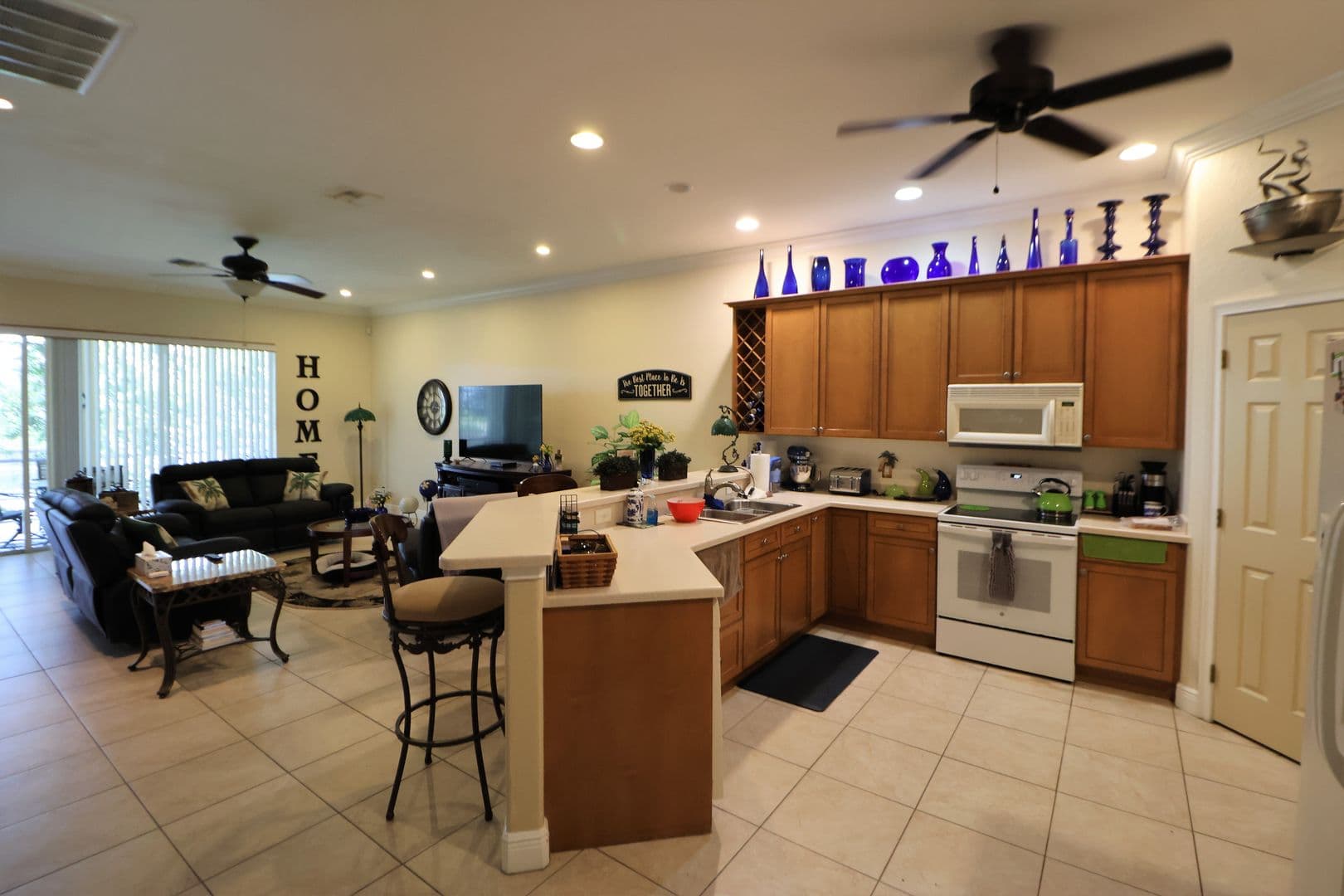 Cape Coral Apartment: 1317-1321 Gleason Pkwy