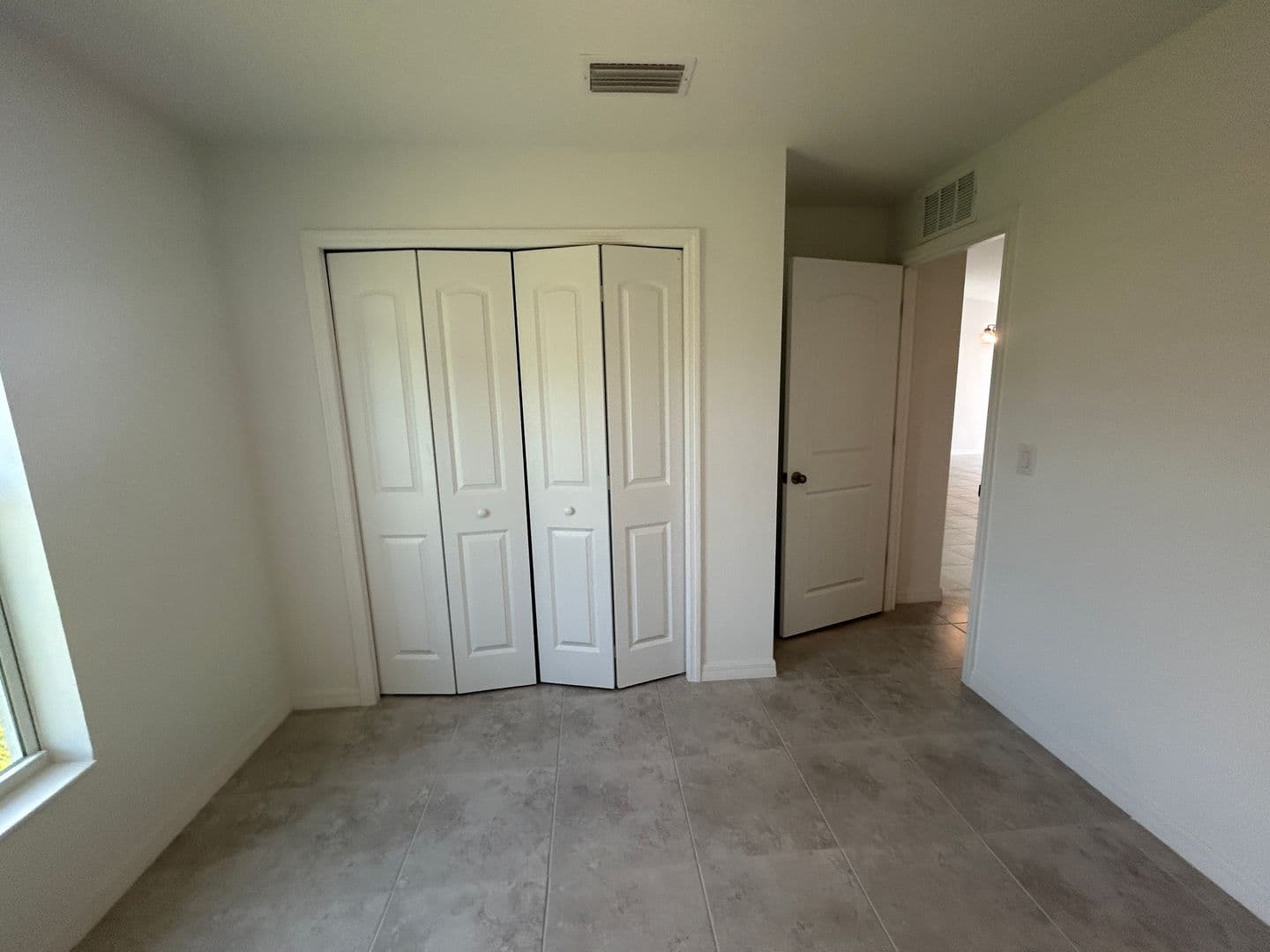 Cape Coral House: 2825 NW 25th Lane
