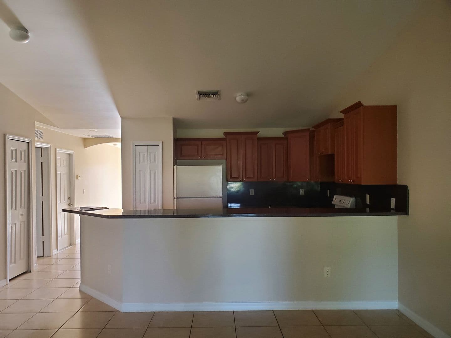 Lehigh Acres Apartment: 920-922 Countess Avenue