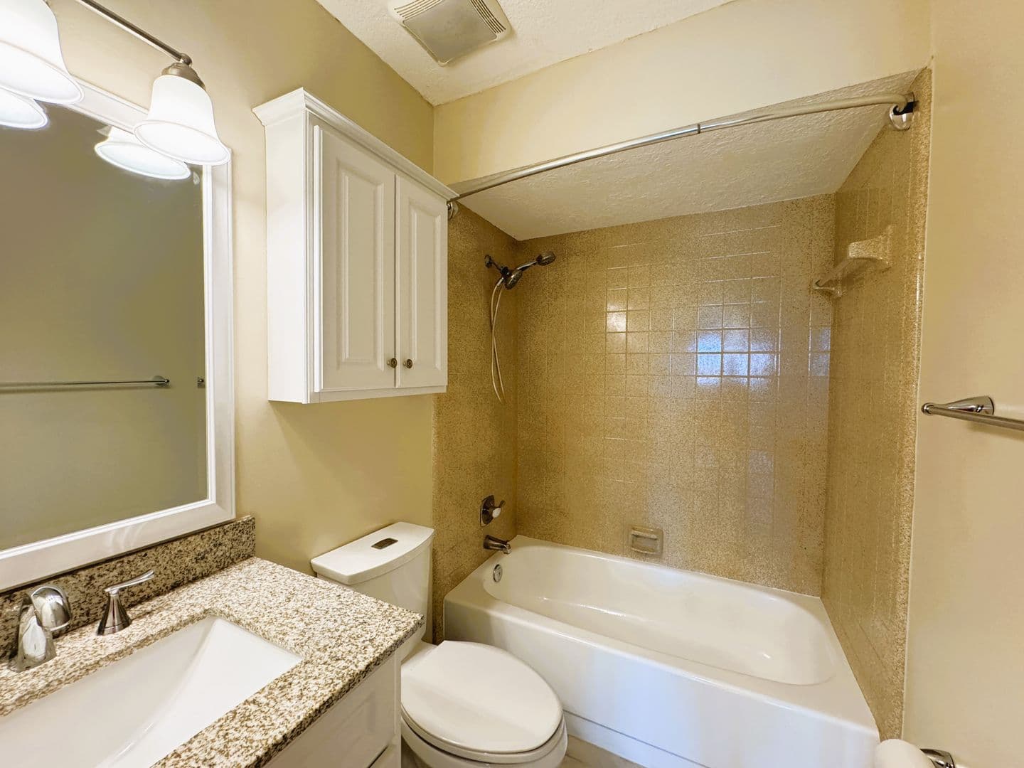 Punta Gorda Apartment: 1400 Mineo Dr