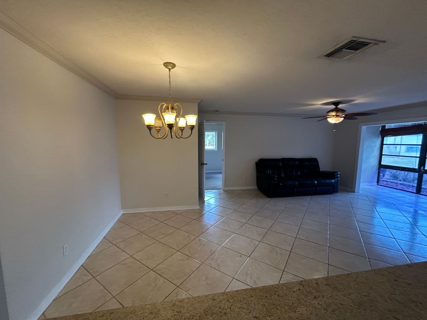 Fort Myers House: 6494 Royal Woods Dr 2