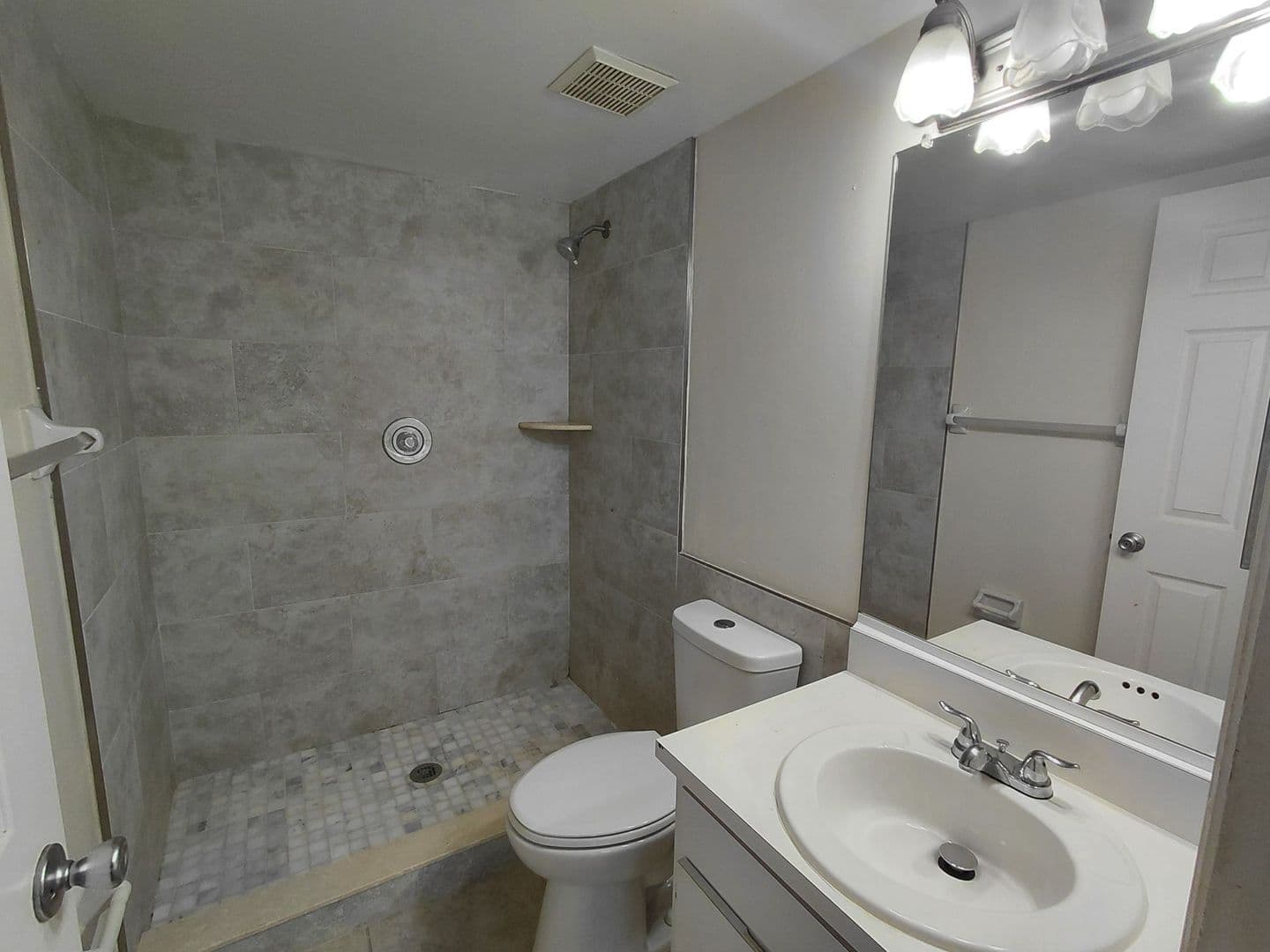 Cape Coral Apartment: 4920 Chiquita Blvd S