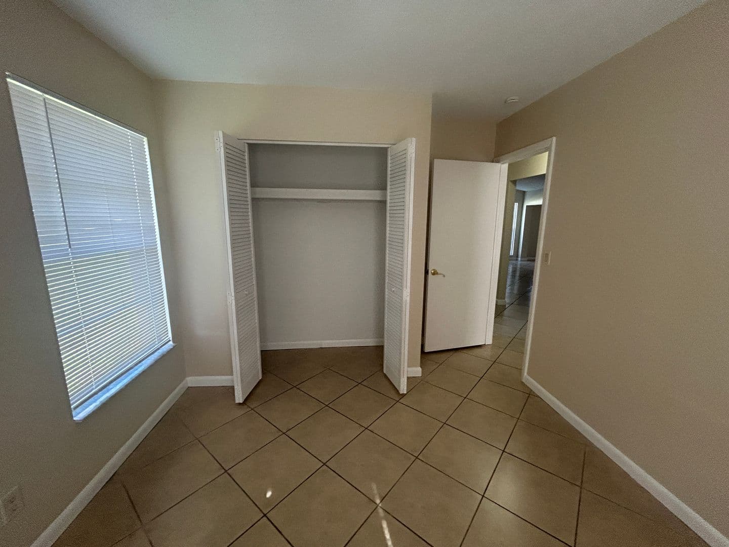 North Fort Myers House: 1002 Jolly Road