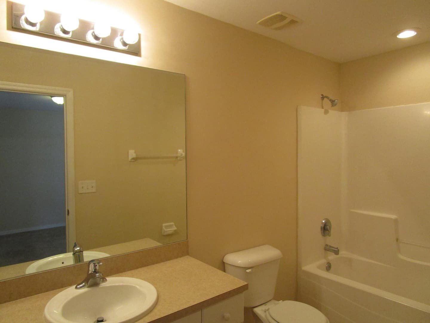 Cape Coral House: 3514 NE 12th Ct