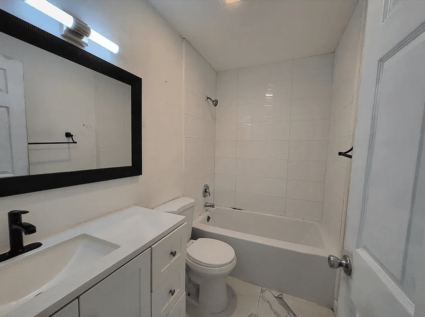 Bonita Springs House: 11535 Chapman Ave