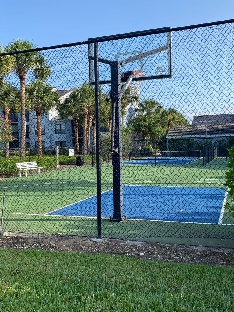 Fort Myers Apartment: 13525 Eagle Ridge Dr #634
