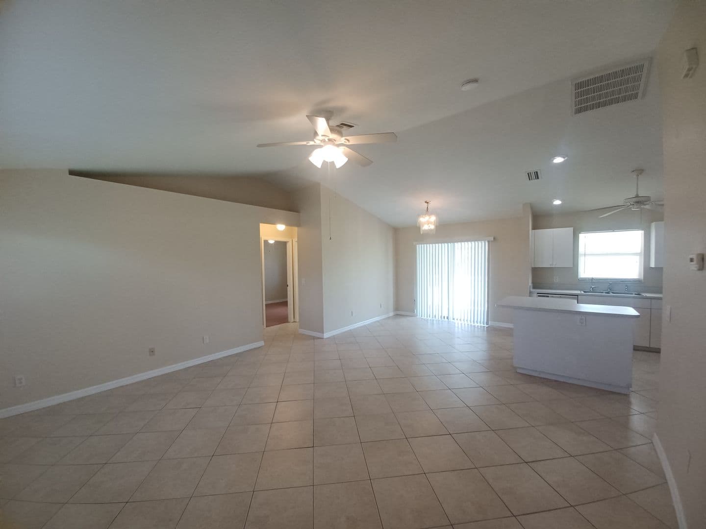 Cape Coral House: 17 NE 16th Pl