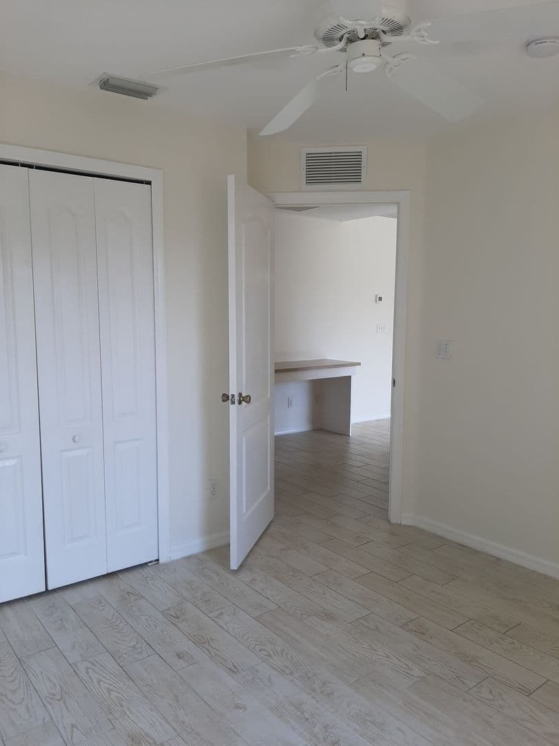 Cape Coral House: 1302 NW Juanita Place