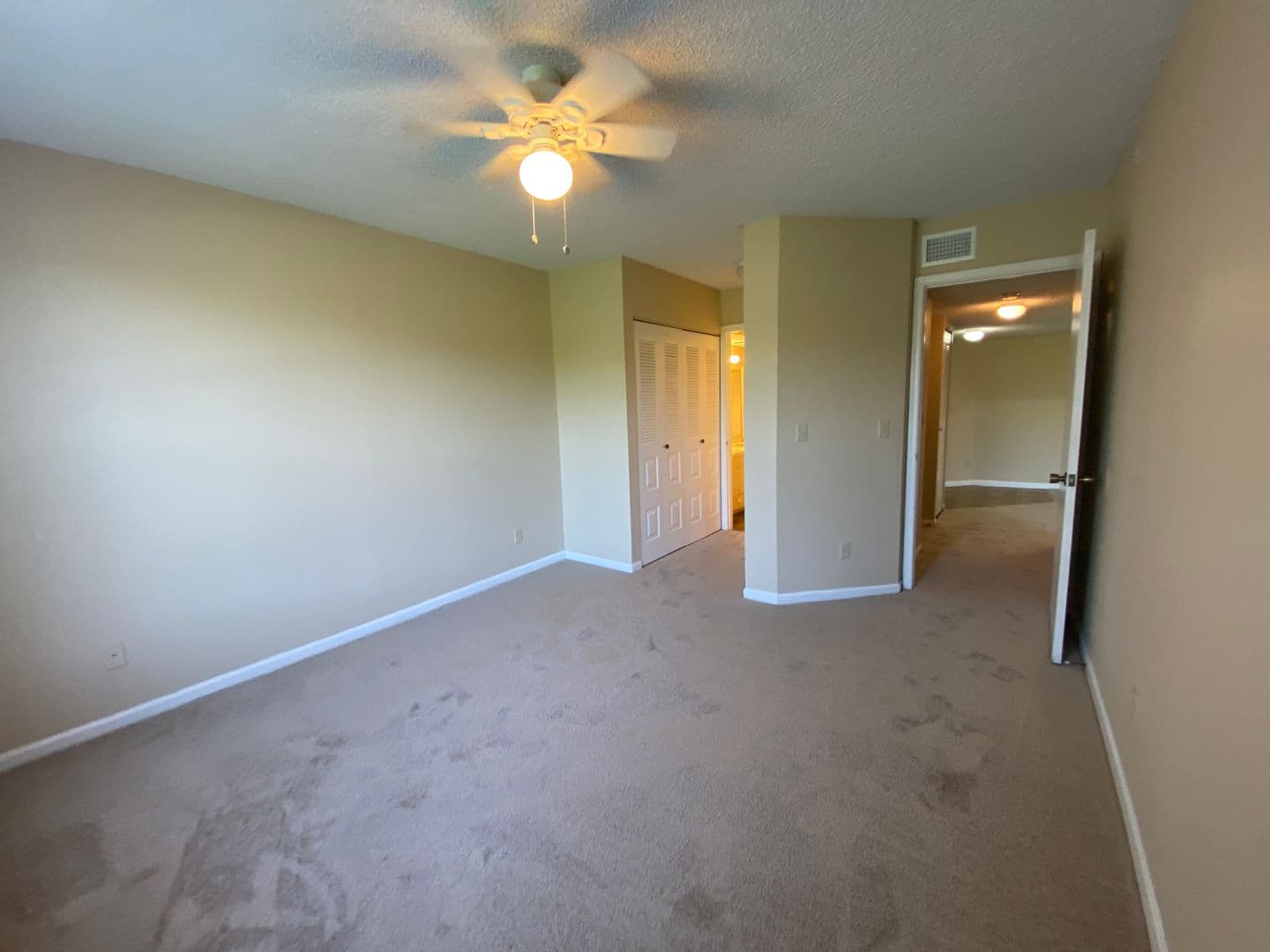 Fort Myers Apartment: 13525 Eagle Ridge Dr #634