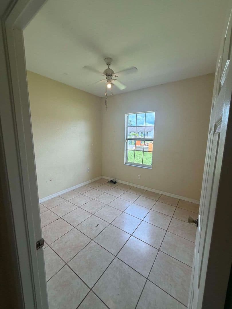 North Port House: 2695 Gisela Rd