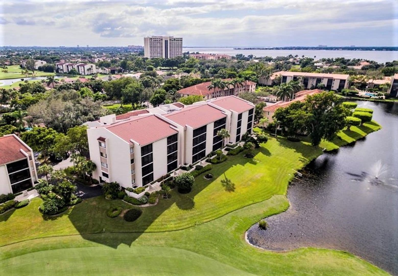 Fort Myers Condo: 4612 Flagship Dr #305