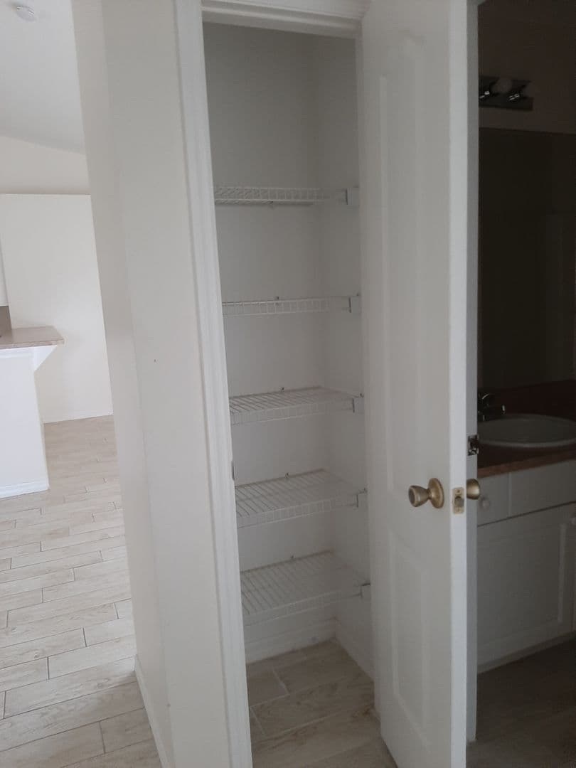 Cape Coral House: 1302 NW Juanita Place