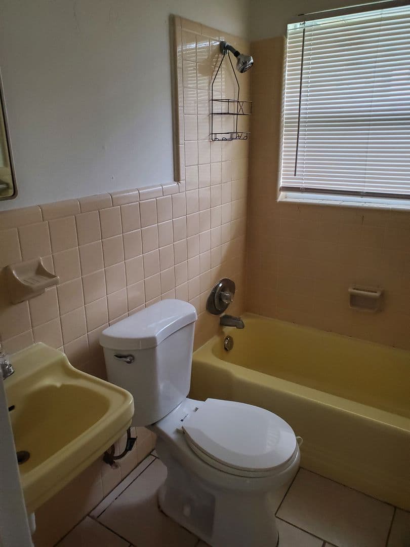 Cape Coral Apartment: 1316 Miramar St