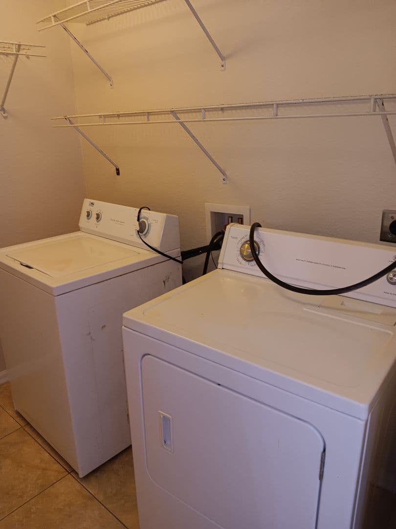 Cape Coral Apartment: 1328 SE 8th Ave
