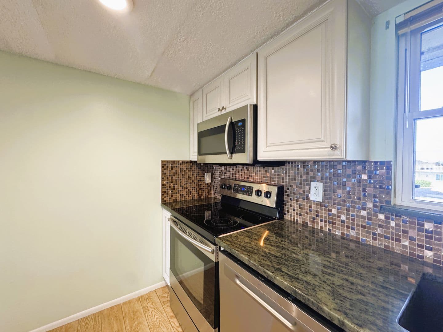 Punta Gorda Apartment: 1400 Mineo Dr