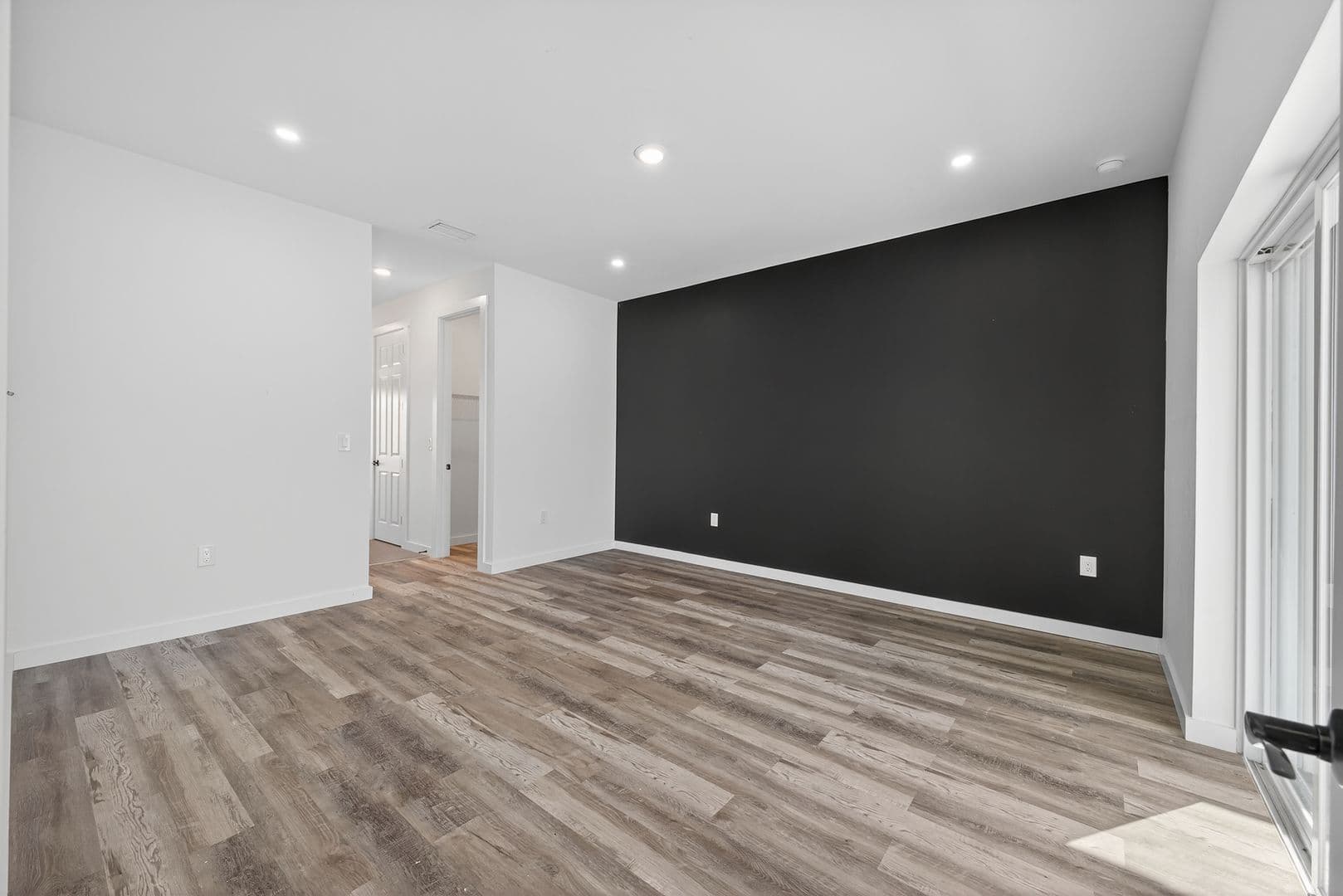 CAPE CORAL House: 424 NW 4TH TER