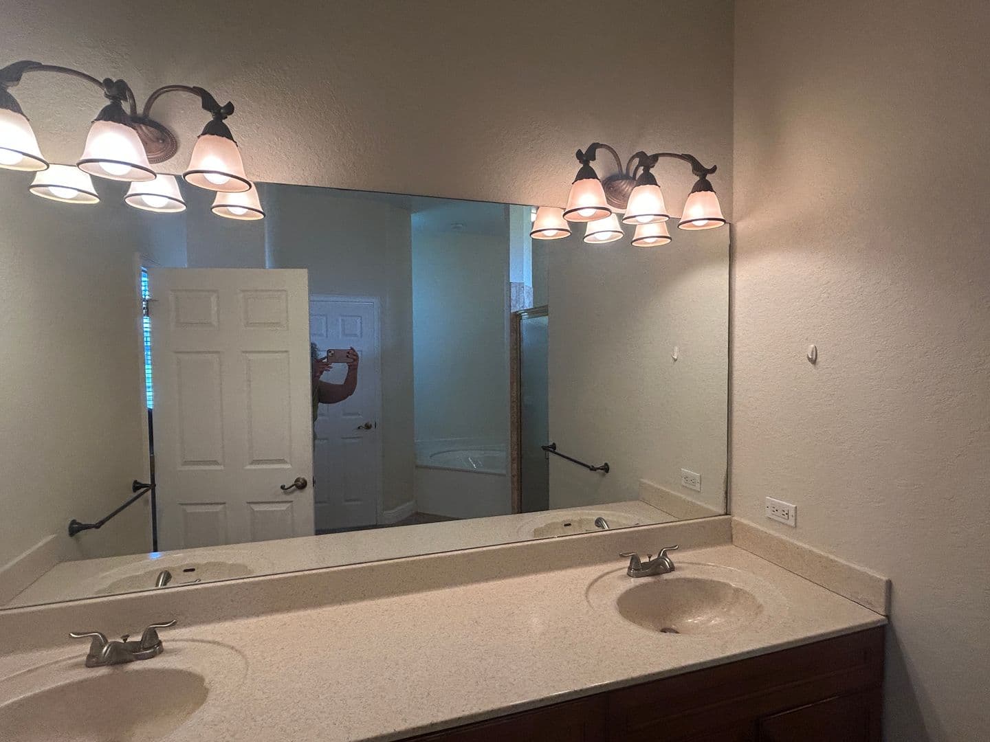 Cape Coral Apartment: 1317-1321 Gleason Pkwy