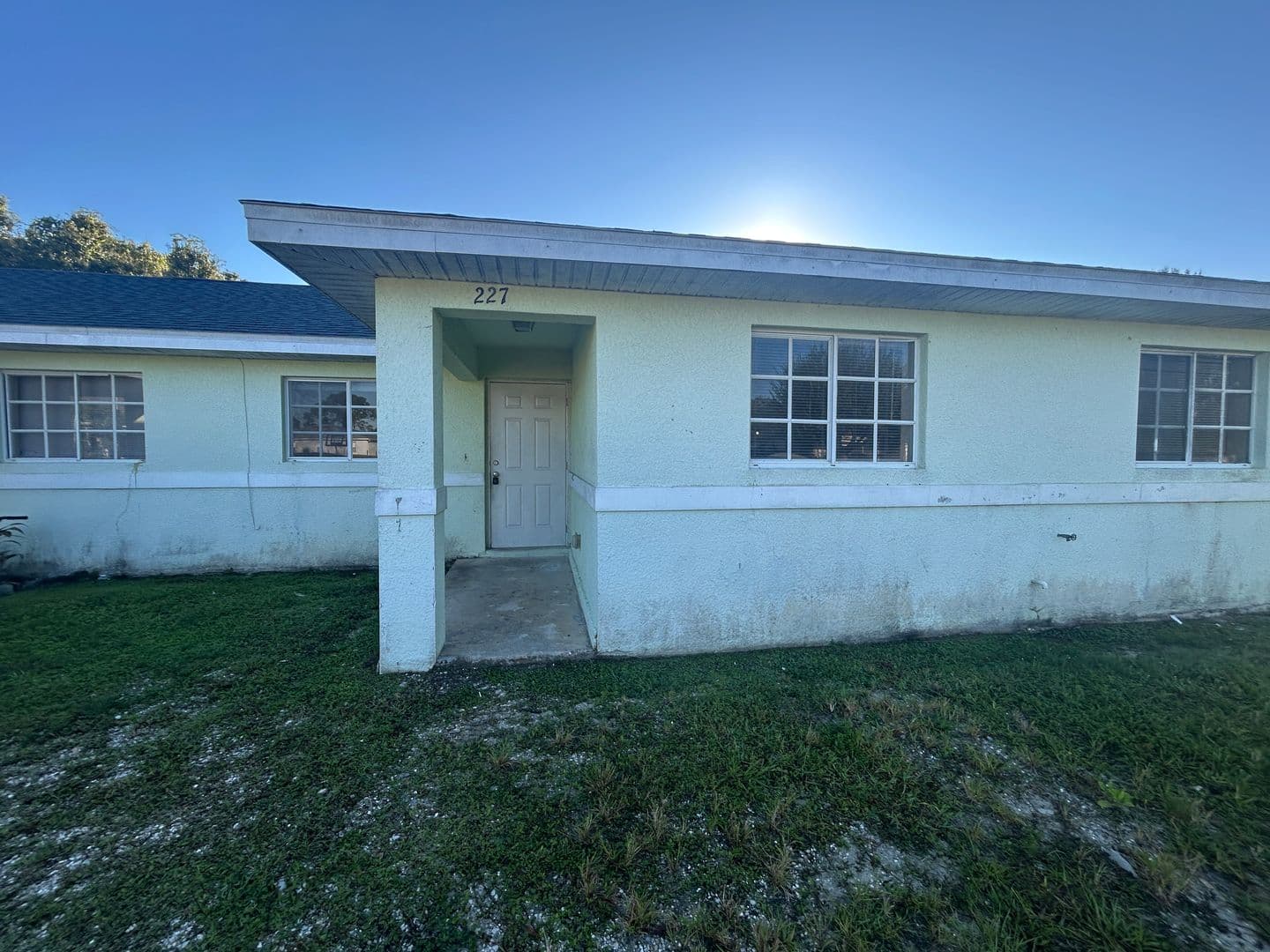 Lehigh Acres Apartment: 225-227 Ichabod Ave