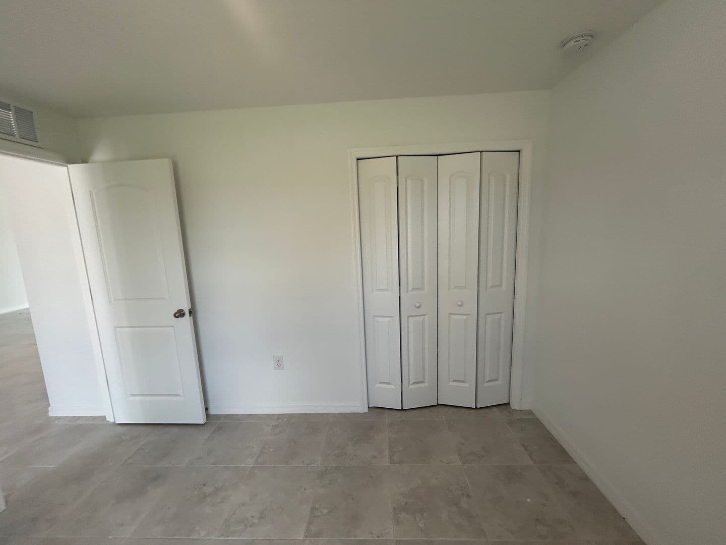 Cape Coral House: 2825 NW 25th Lane