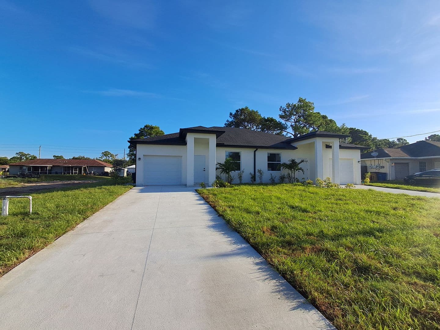 Lehigh Acres Apartment: 4537-4539 26th St SW