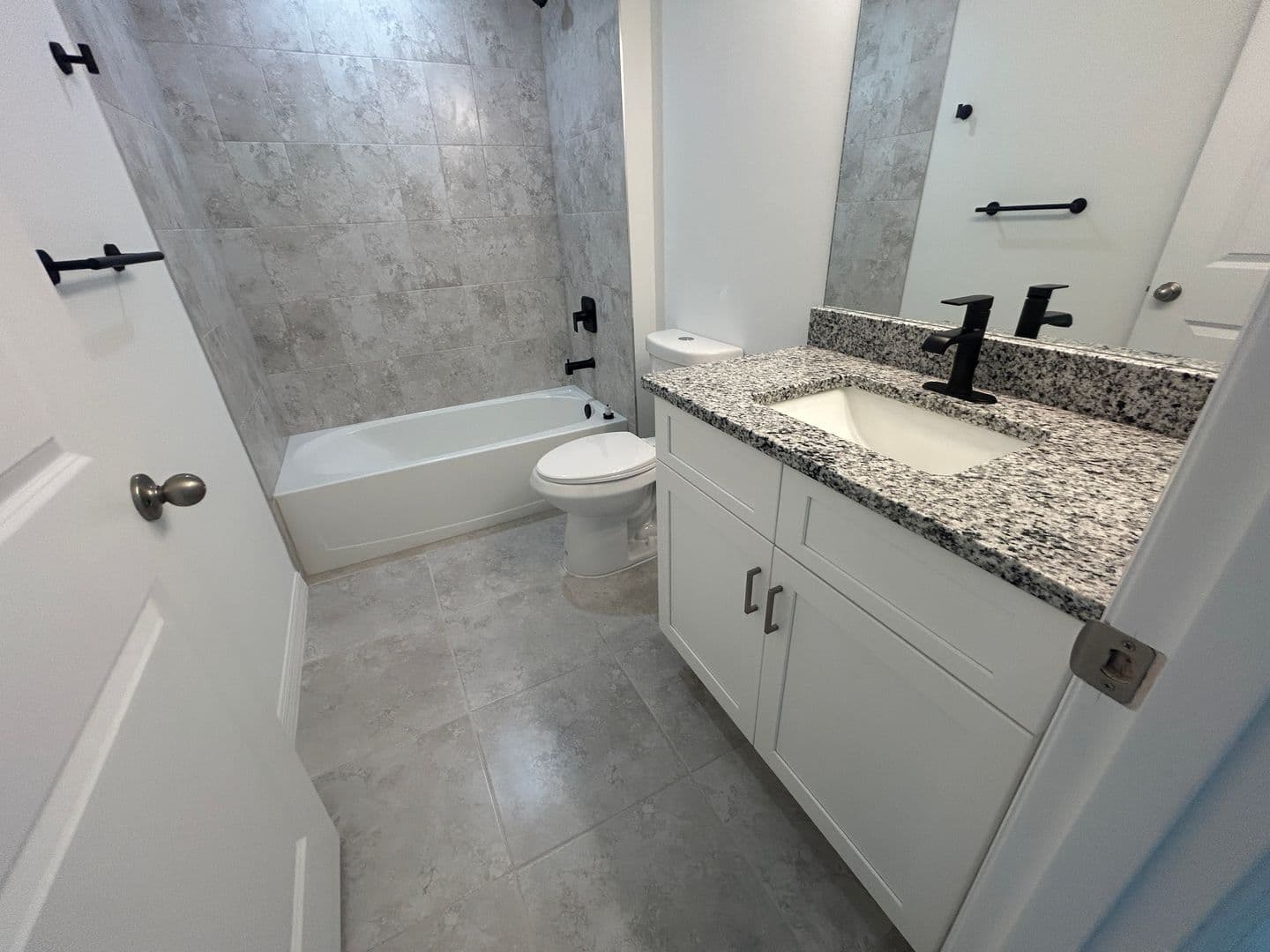 Cape Coral House: 2825 NW 25th Lane