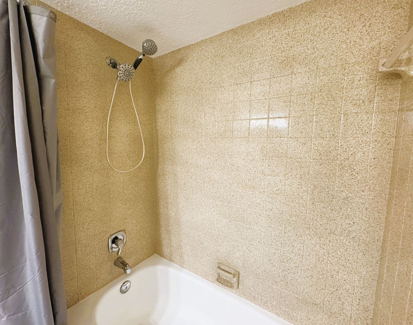 Punta Gorda Apartment: 1400 Mineo Dr