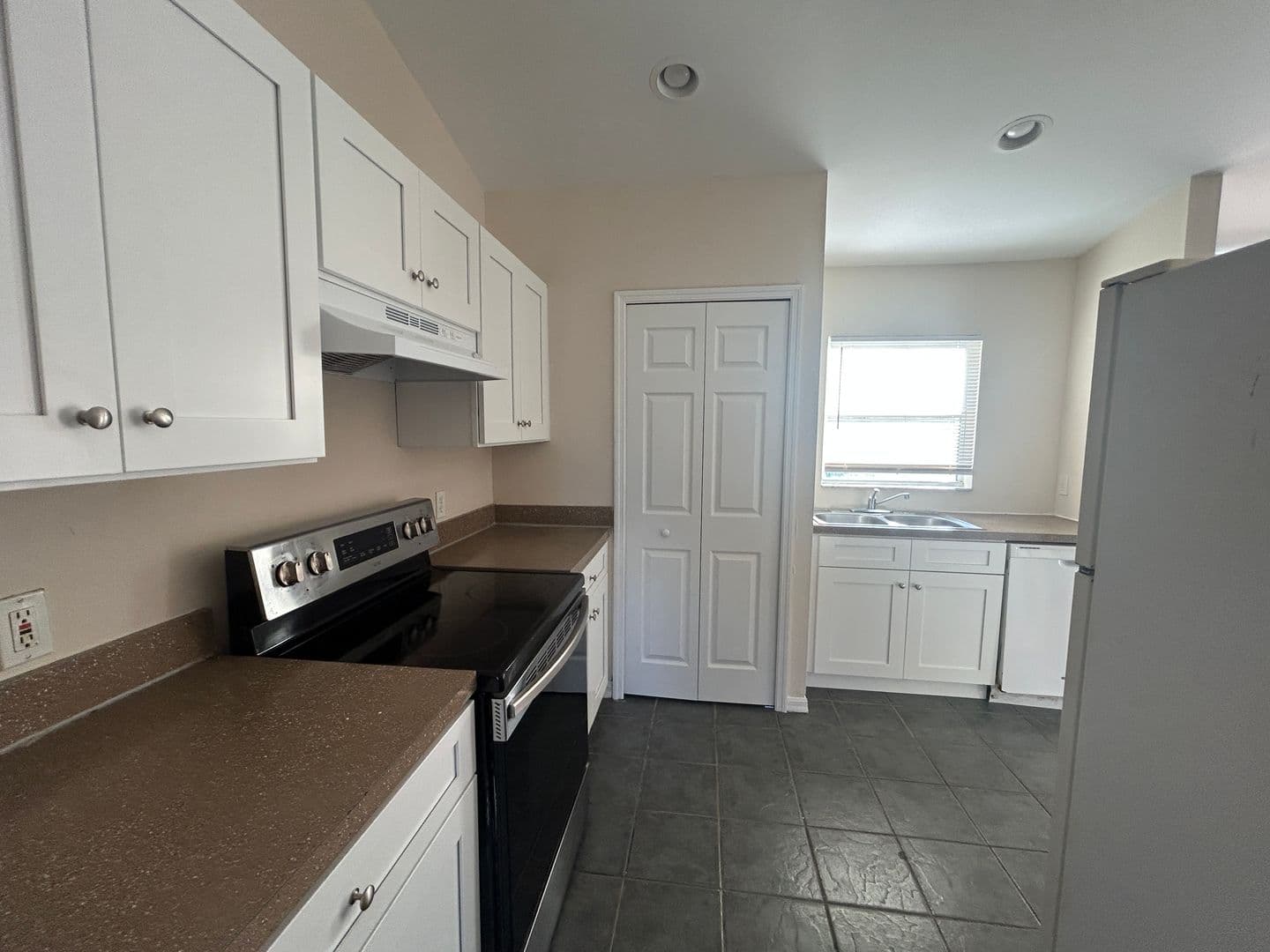 Lehigh Acres Apartment: 225-227 Ichabod Ave