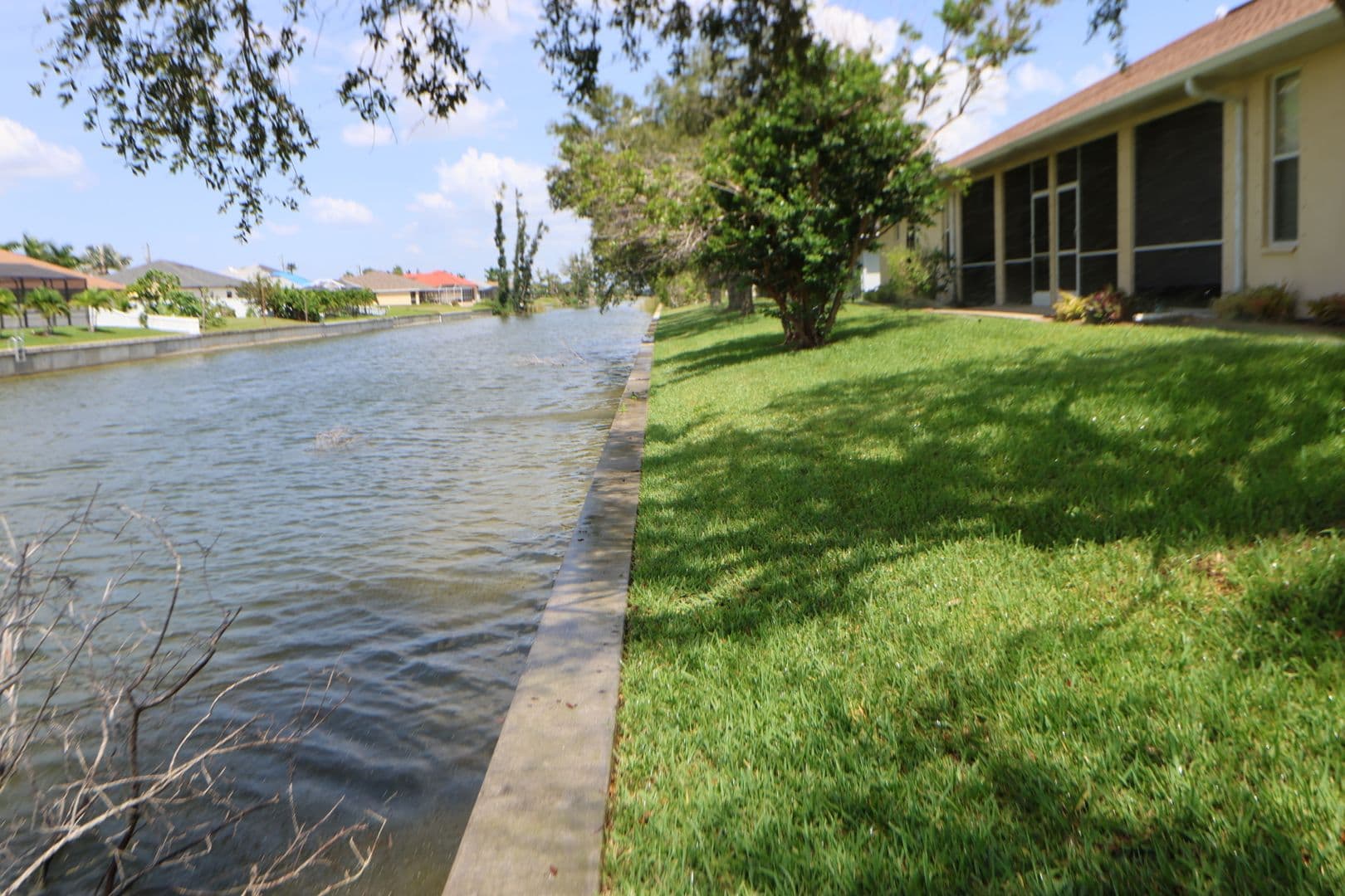 Cape Coral Apartment: 1317-1321 Gleason Pkwy
