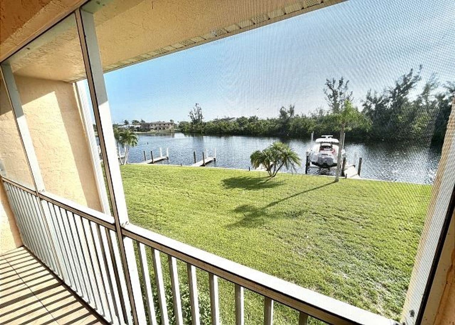 Punta Gorda Apartment: 1348 Rock Dove Ct Bldg C Unit C203 - 1348 Rock Dove Ct Bldg C Unit C203