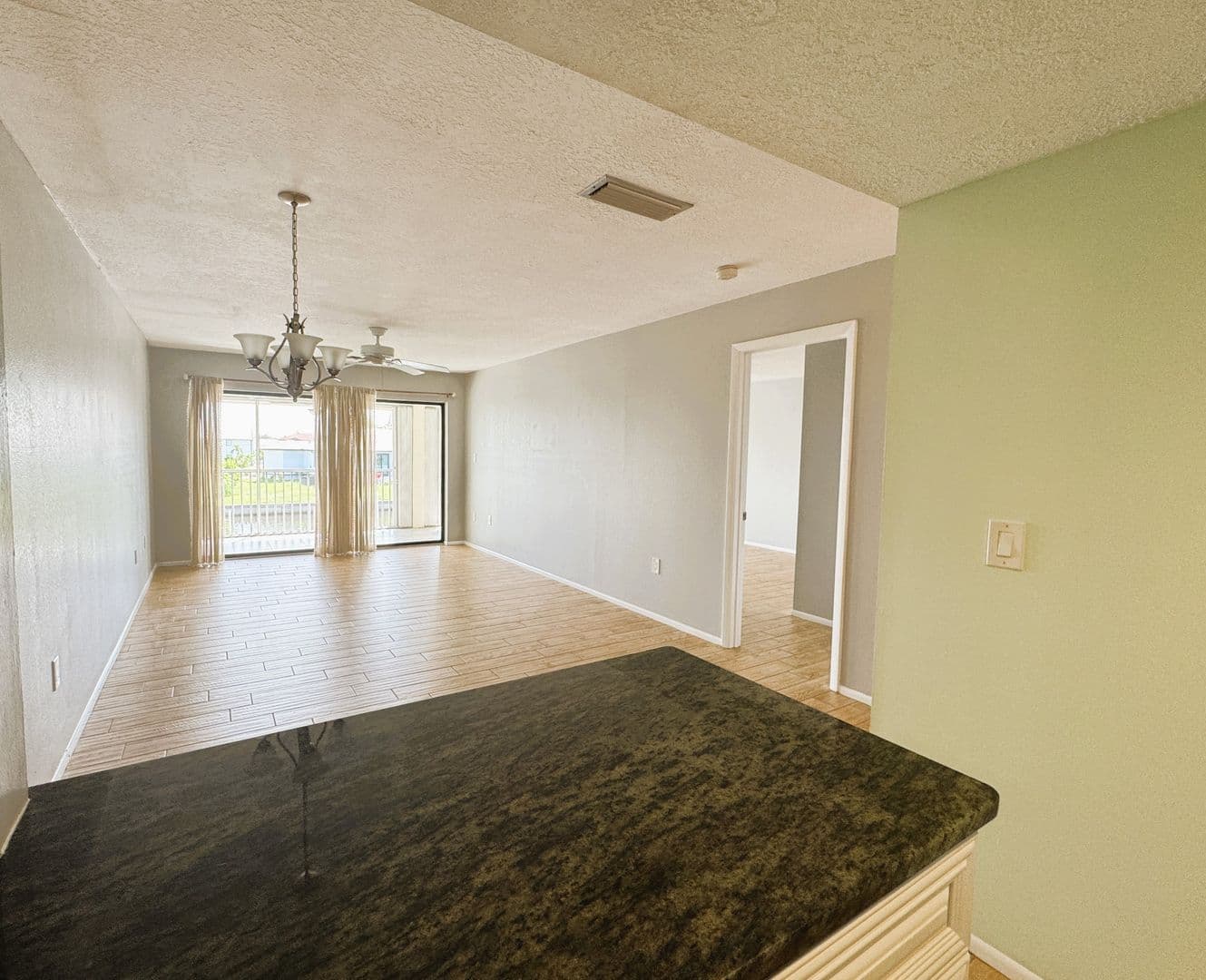 Punta Gorda Apartment: 1400 Mineo Dr